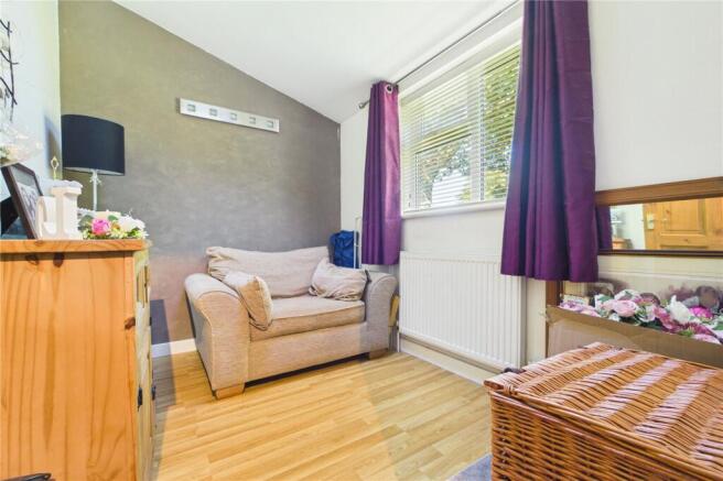 Valon Road, Arborfield, Reading, Berkshire, RG2 photo 4