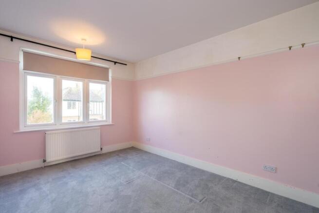 Bedroom 1.jpg