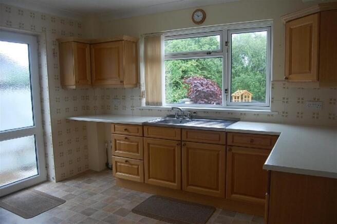 Kitchen / Breakfast 