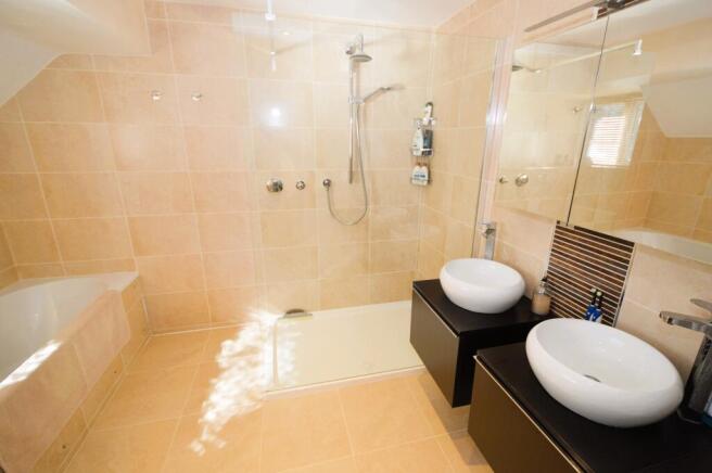 Bed One Ensuite