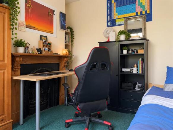 4SA Bedroom 1.jpg