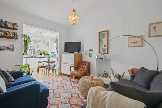 Hazelwood Lane, London, N13 photo 2