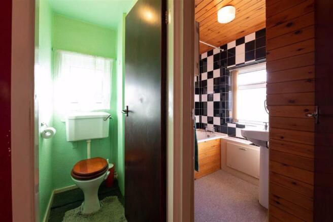 SEPERATE WC