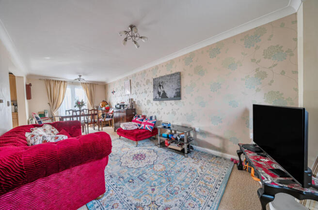 1431457-7-69bd7b9...