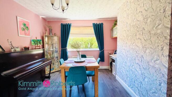 Burdon Crescent, Seaham, Durham, SR7 0JQ photo 4