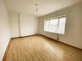 21, Buckland End, Birmingham B34 6LB