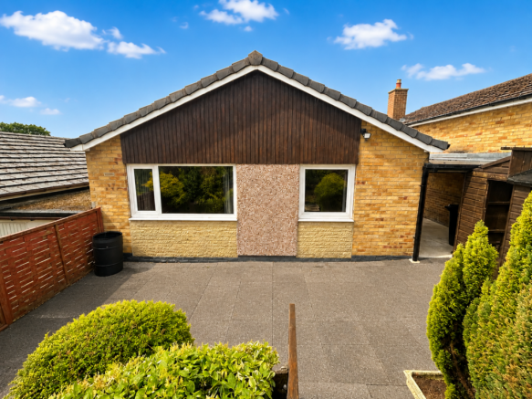 2 bed Detached Bungalow for sale Image 12