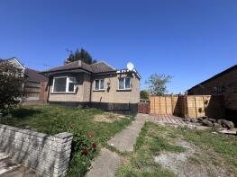 5, Leighfields Road, Eastwood SS9 5NR