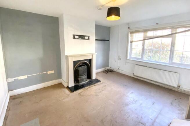 159 Wood Lane, Chippenham, Wiltshire, SN15 3EA photo 3