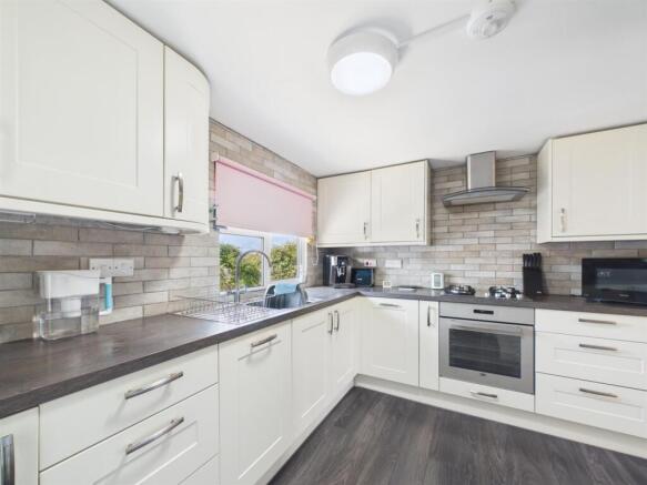Kitchen .jpg