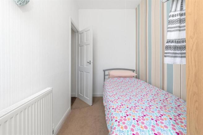 2 bed Terraced for sale Image 10