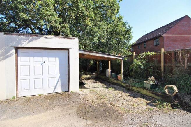 Garage & C...