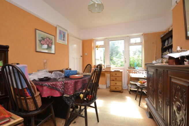 Downlands Avenue, Worthing, BN14 9HF photo 4
