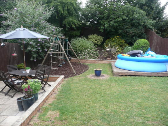 Photo 12