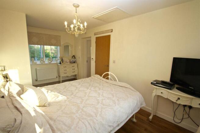 Master Bedroom.jpg