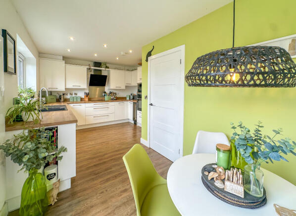 20250821_100921054_iOS_edited