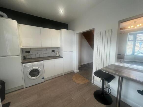 Holgate kitchen2.jpg
