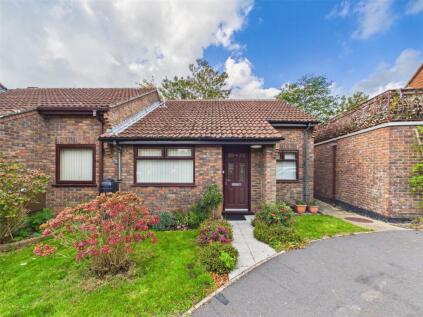 Russell Drive, Christchurch, Dorset, BH23