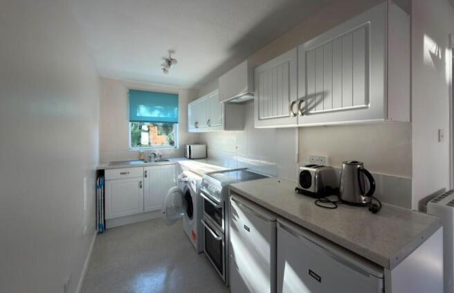 3 Dane Court, College Road, St Albans, Hertfordshire, AL1 5NX photo 4