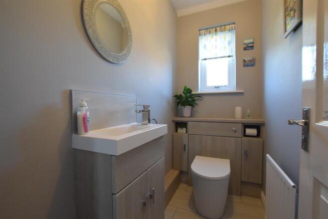 Down stairs wc