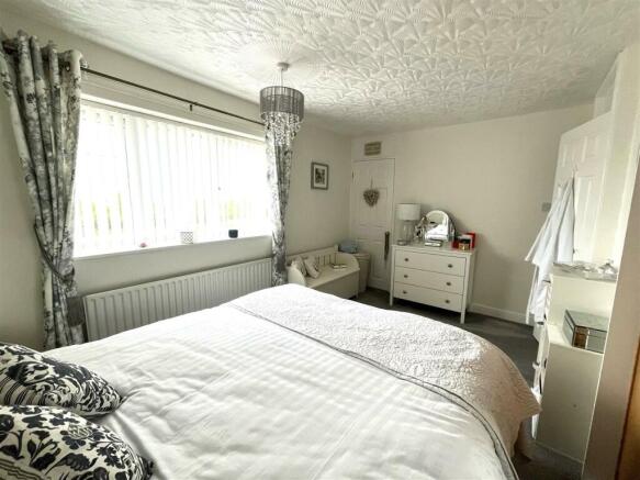 56 hardie avenue (3).jpeg