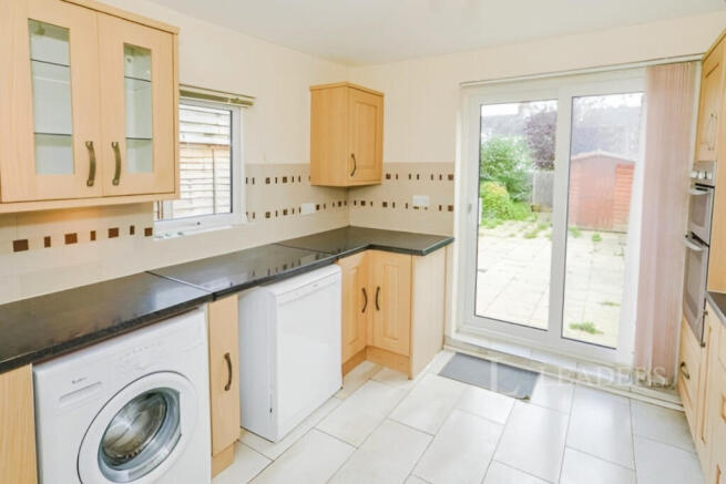 4 Kitchen