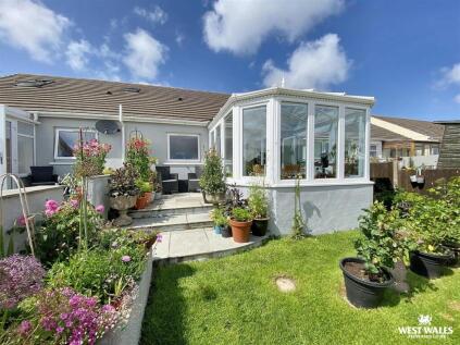 Connaught Place, Pembroke Dock