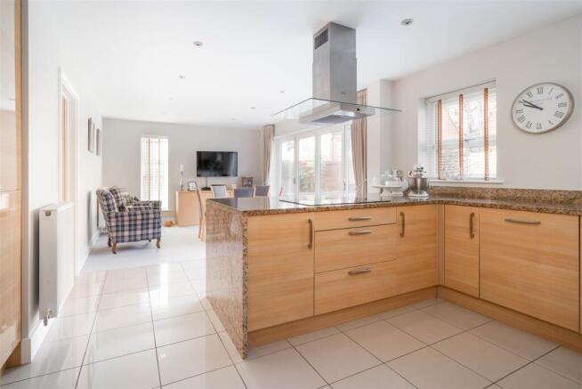 Open Plan Kitchen -6.jpg