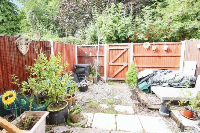 3 bed Town House for sale Image 10