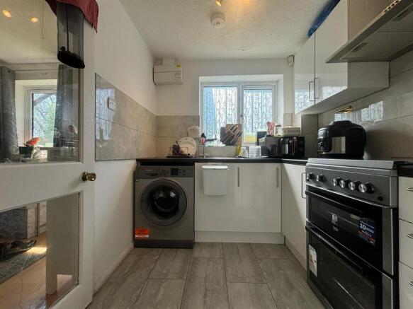 Kitchen.jpeg