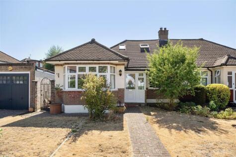 Roundwood Way, Banstead