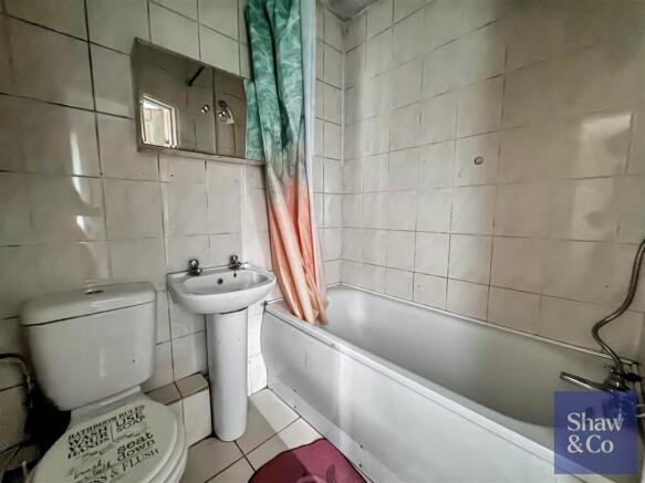 Bathroom.jpeg