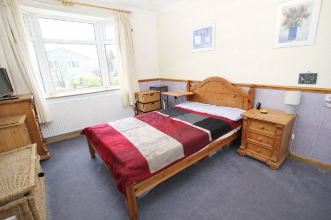 3 bed Detached Bungalow for sale Image 11