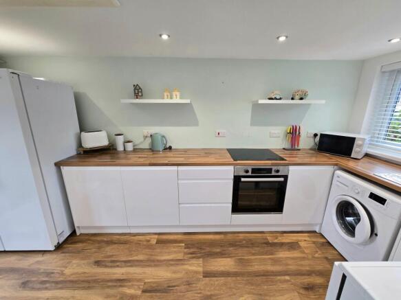 KITCHEN/DINER