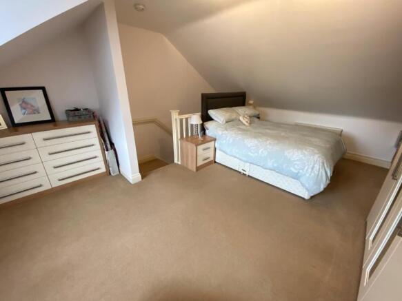 LowerBed1b.jpg