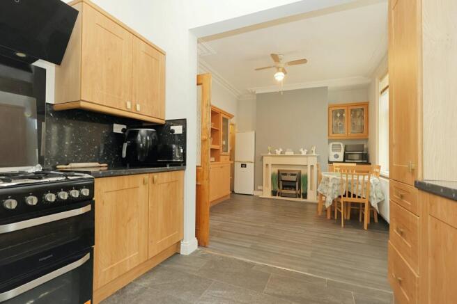 3 bed Terraced for sale Image 5