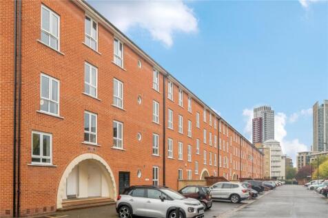 Garter Way, London, SE16