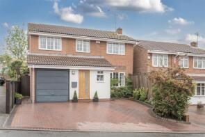 13, Keats Close, Nuneaton CV10 9RG