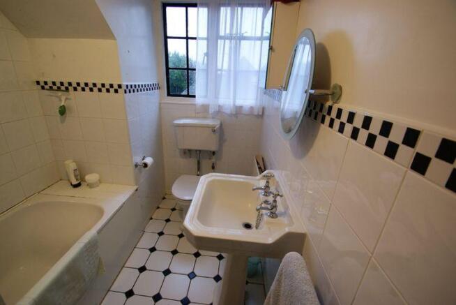 En-Suite Bathroom