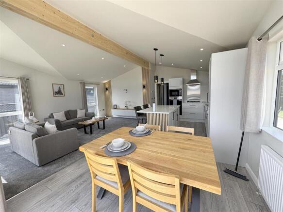Kitchen/Living Room