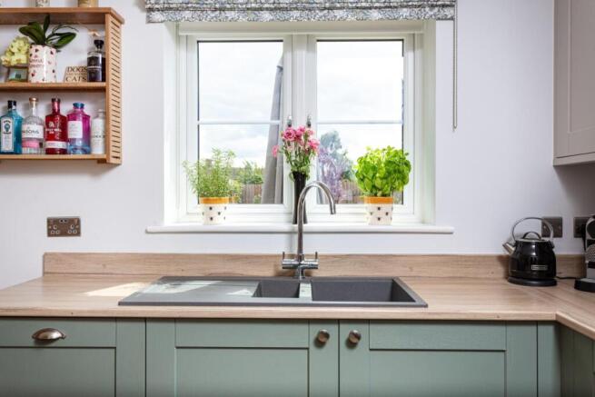 3 bed Detached for sale Image 4