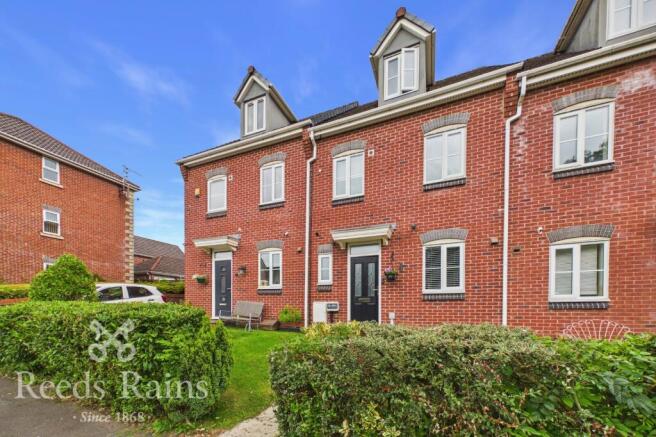 3-bed semi-detached on Walletts Wood Court, Chorley, Lancashire, PR7, £270,000