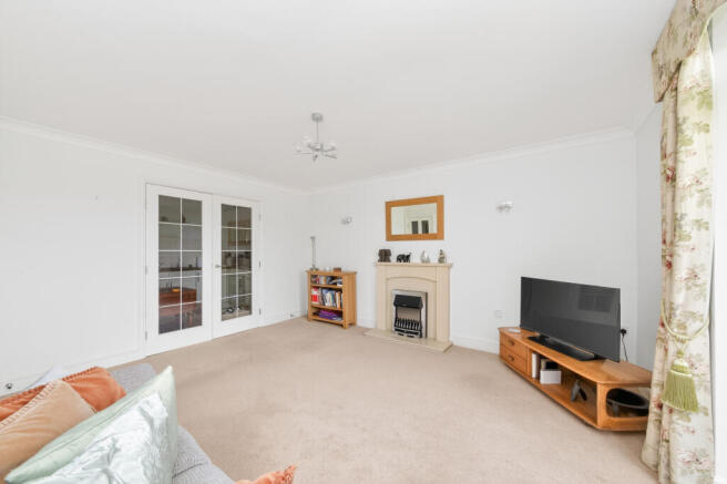 2 bed Retirement Property for sale Image 10