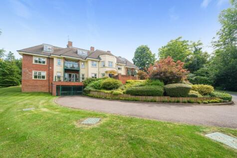 Crompton Hall, South Park, Gerrards Cross, Buckinghamshire