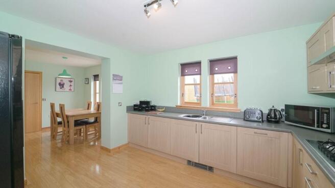 KITCHEN LEFT