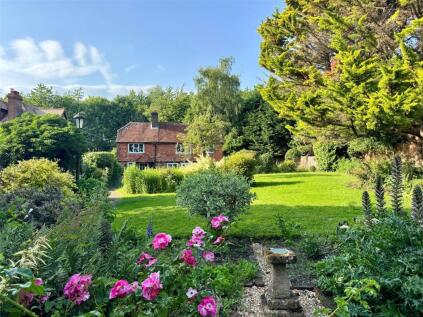 Haslemere Road, Brook, Godalming, Surrey, GU8