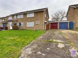 62, View Road, Cliffe Woods, Rochester ME3 8UG