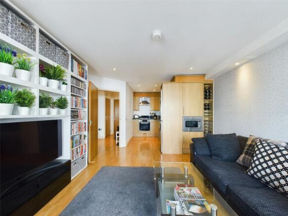 Kitchen/Living Area
