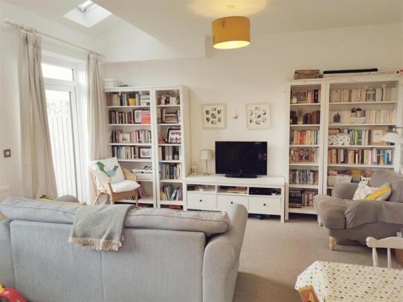 Lounge area.jpg