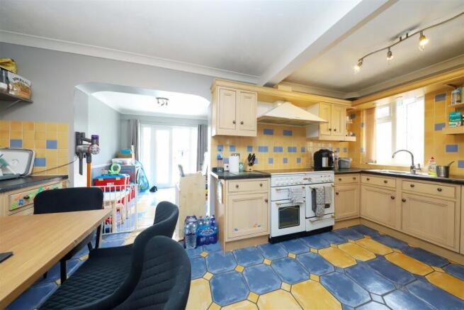 Kitchen/dining room